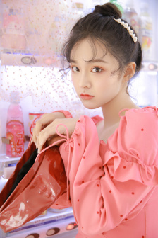 工作女郎李成敏